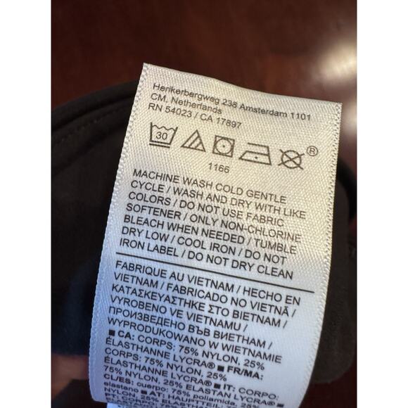 ATHLETA Ultra High Rise Elation 7/8 Legging M Medium | Black tight #599750 - Picture 13 of 15